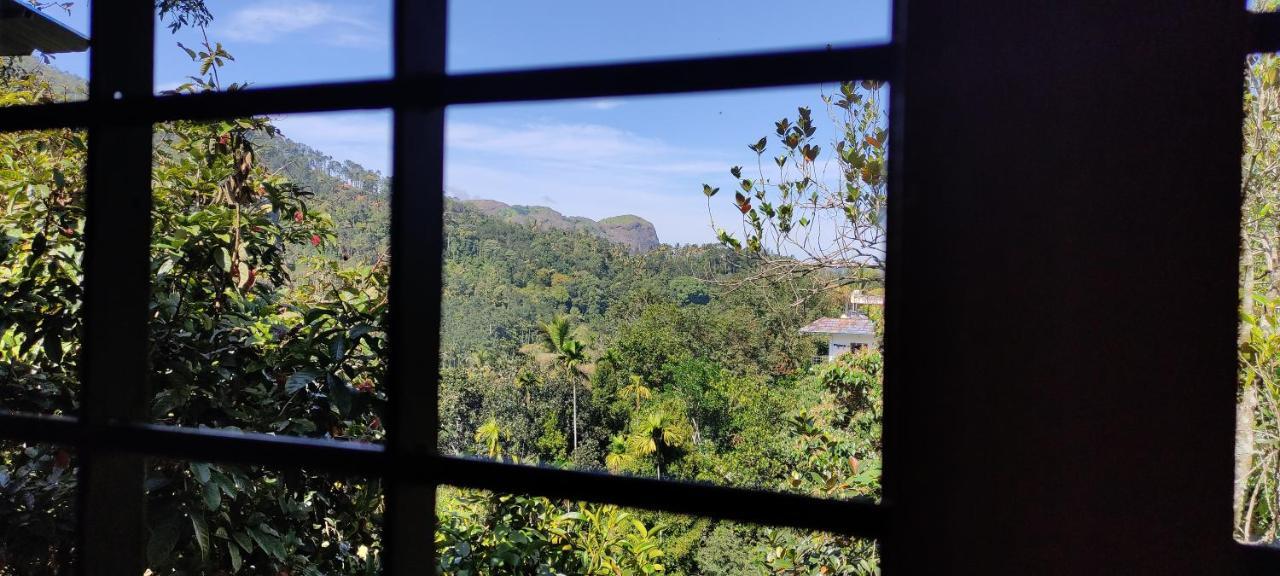 Soly'S Villa Homestay Munnar Exteriör bild