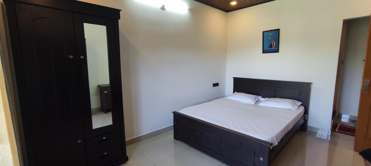 Soly'S Villa Homestay Munnar Exteriör bild