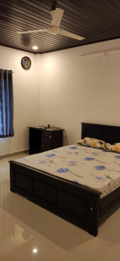 Soly'S Villa Homestay Munnar Exteriör bild